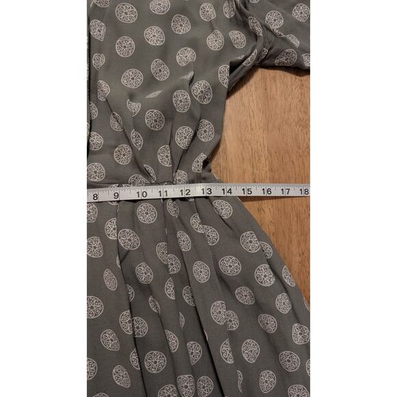 Orvis 90s VINTAGE RAYON Shift Shirt Dress Khaki Tan White Floral Pleated Size 8 - Picture 4 of 4